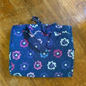 Vera Bradley hanging travel organizer